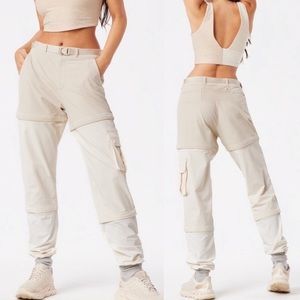 Outdoor Voices Zip Off Pant Size Medium